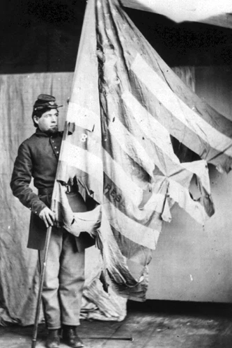 New 5x7 Civil War Photo: Flag and Soldier of the 37th Pennsylvania Infantry