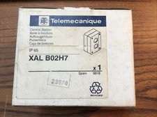 Telemecanique XAL B02H7 Pushbutton Control Station Enclosure (VR10)