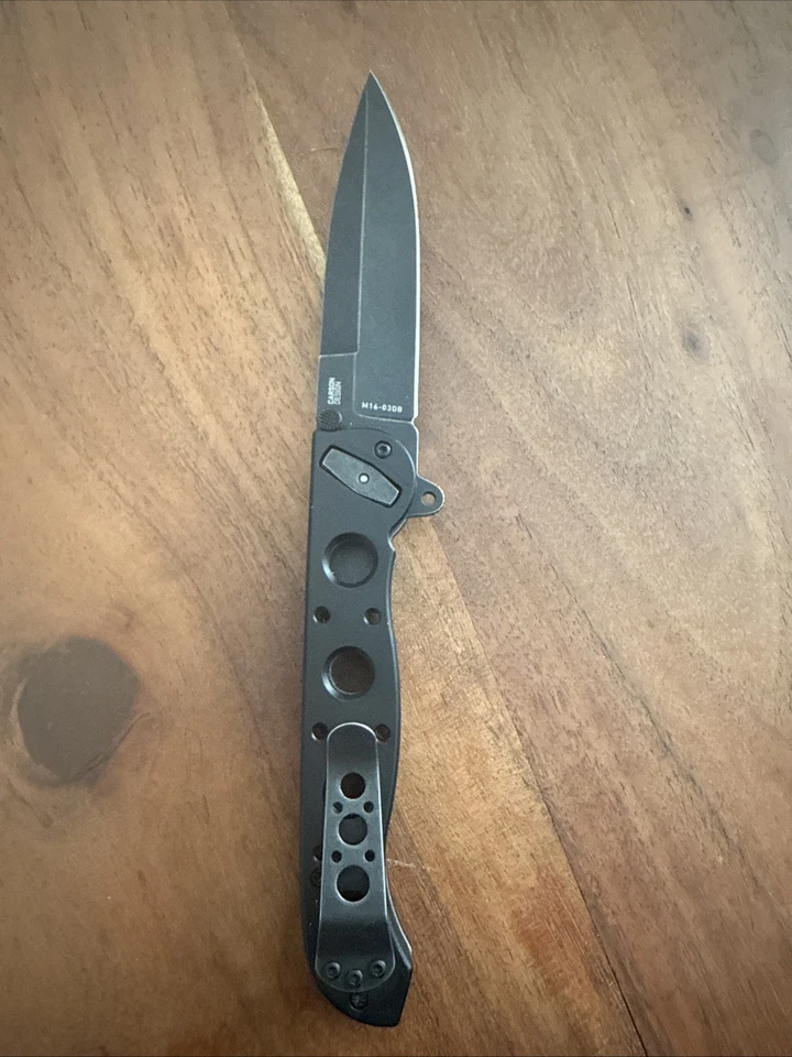 CRKT M16-04DB con bloqueo de cerrojo D2-apertura asistida de acero Foto 4 de 4
