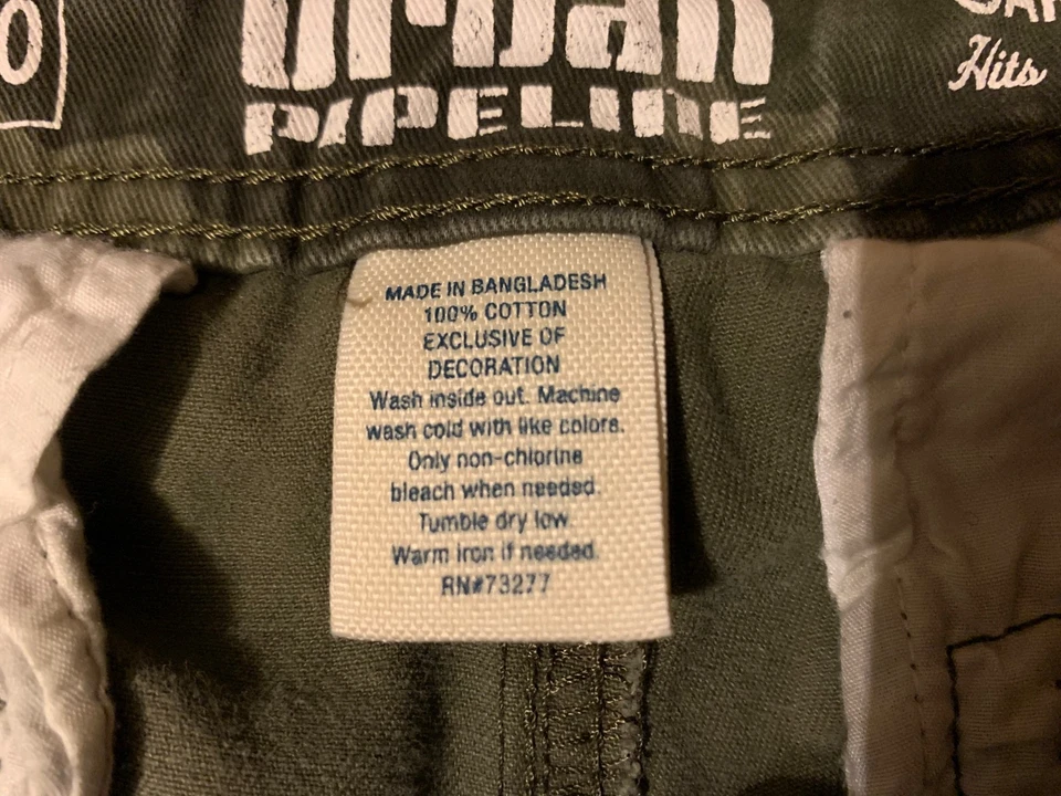 CAMO Cargo Arizona Jeans Shorts Men's Size 30 - Image 3 of 4