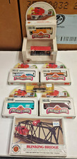 Bachmann FREIGHT CARS LOT 8 N Scale Railroad Buildings Blinking Bridge Unused