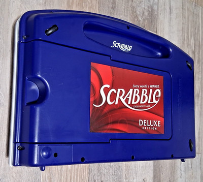 Scrabble Deluxe Edition Wheels Rotating Turntable Board Travel Case