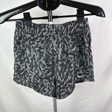 Nike One Kids Dri-FIT Training Shorts Size L New Item 520