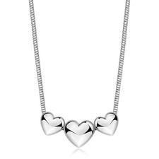 Collana girocollo S'AGAPO Stellar SSE57 in acciaio 316L con 3 Cuori pendenti