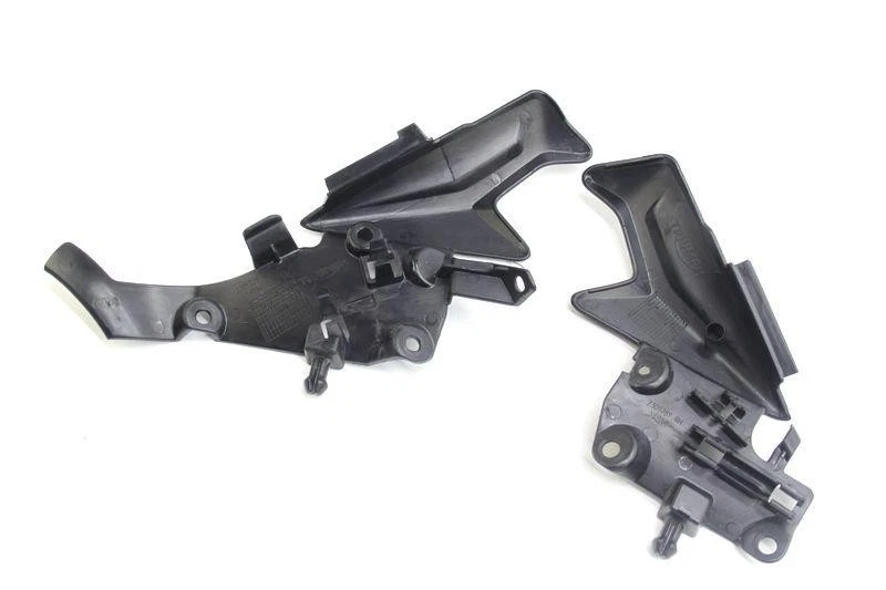 TRIUMPH STREET TRIPLE RS 765 2017 19 FRONT FRAME PLASTIC COVERS T23097 Foto 2 de 4