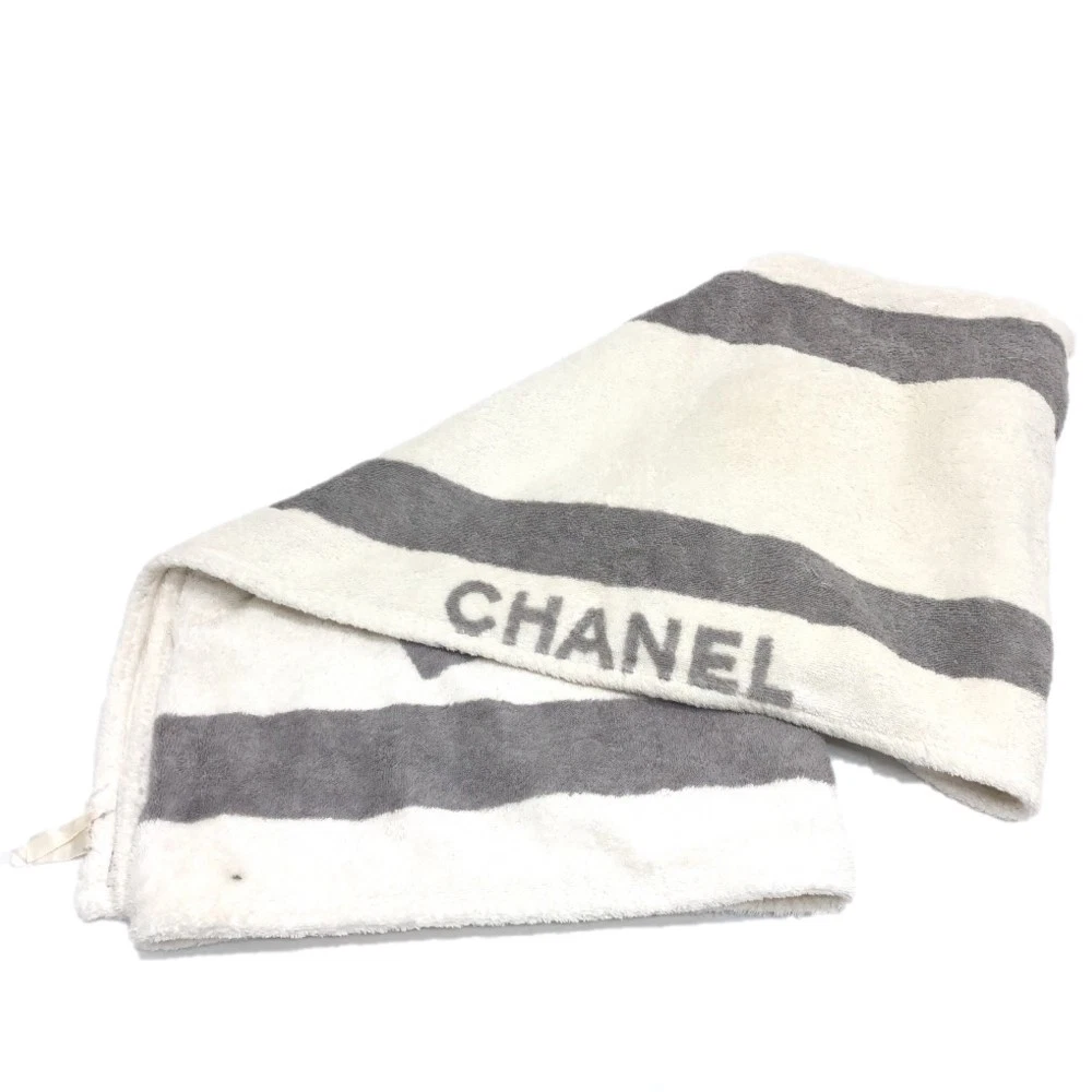30日迄SALE‼️新品✨CHANELリバーシブルビーチタオル♡タオルブランケット CHANEL Beach In Bath Towels & Washcloths for sale | eBay