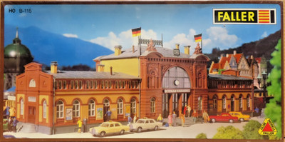Faller Ho B-115, Bahnhof Train Station Building kit