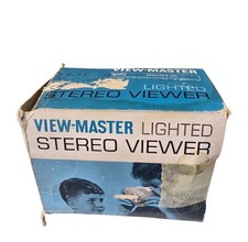 Vintage GAF View-Master Lighted Stereo Viewer No. 2062 Original Box  Reel Set