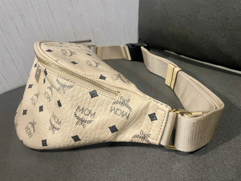 MCM FURSTEN BELT BAG/Fanny Pack Medium Beige Visetos - Image 2 of 4