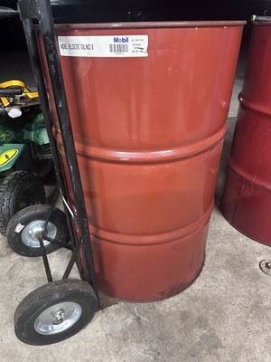 55 GALLON BARREL DRUM MOBIL VELOCITE OIL NO.3 SPINDLE OIL