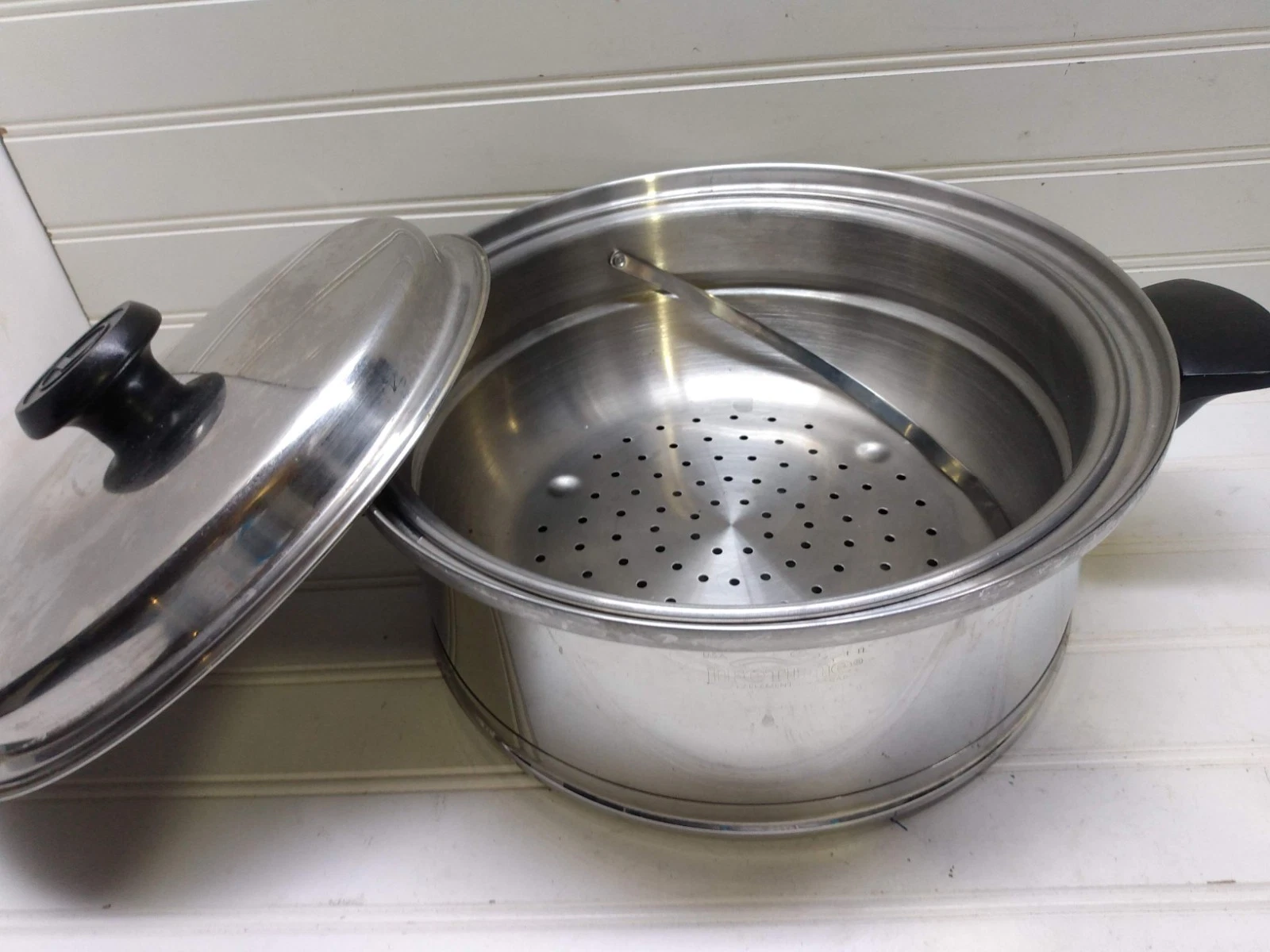 Lifetime Stockpot 6 Qt 12 Element Solar Cap Steel Dutch Oven Steamer Basket Lid