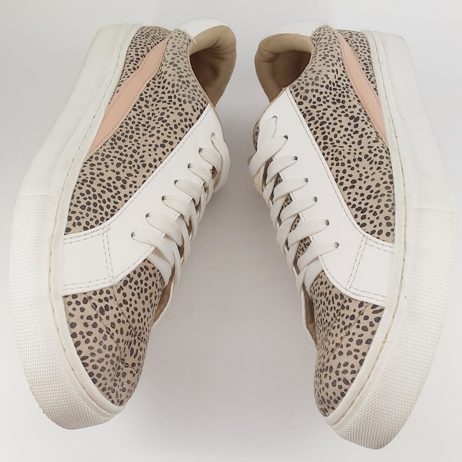 Universal Threads Brittin Leopard Print Lace Ups … - image 5