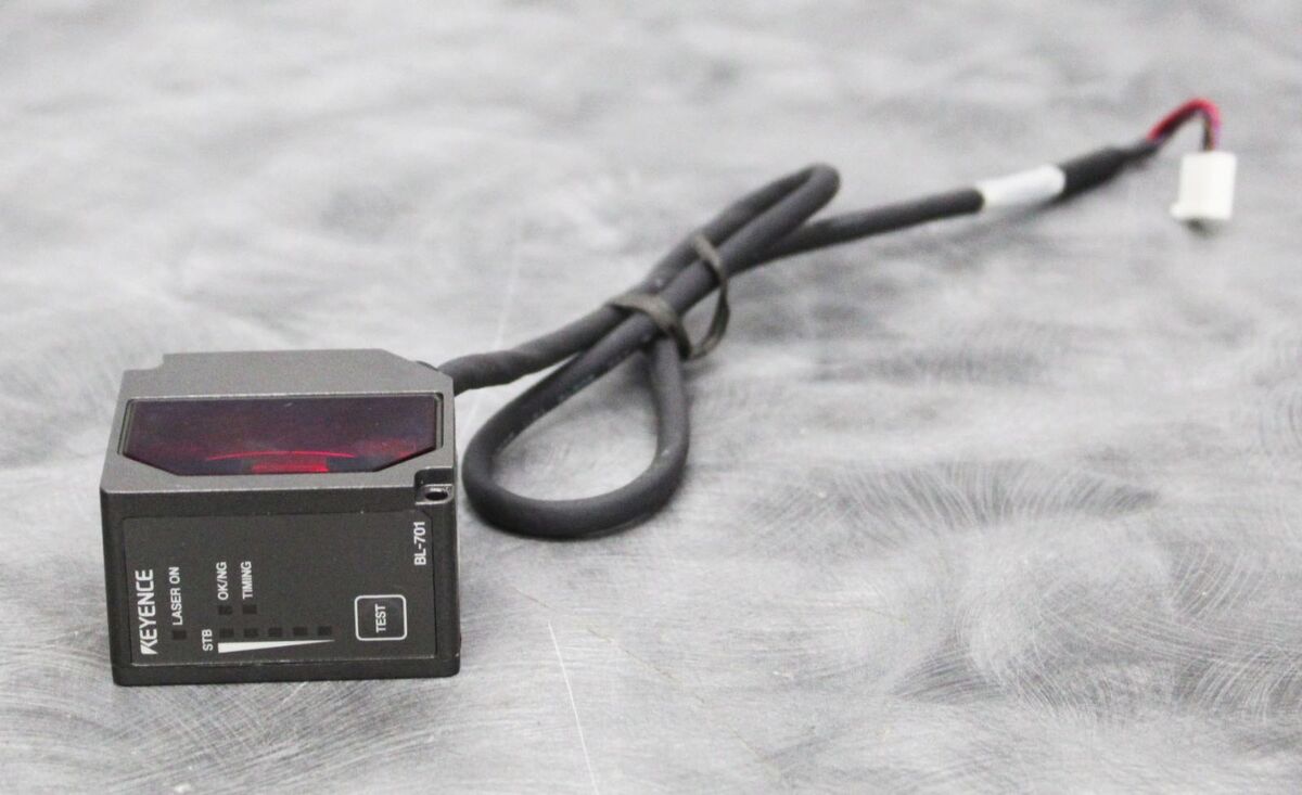 Keyence BL-701 Long-Distance Laser Barcode Scanner Reader | eBay Keyence BL-701 Long-Distance Laser Barcode Scanner Reader | eBay