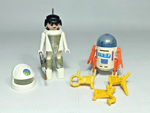 GEOBRA LYRA VTG 1980 PLAYMOBIL #3591 PLAYMO SPACE ASTRONAUT AND ROBOT SET