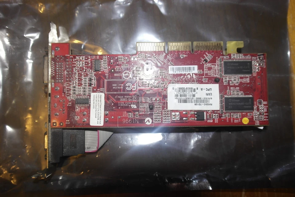 Video card MSI RX9250 128MB VGA DVI S-Video AGP Universal - Image 4 of 4