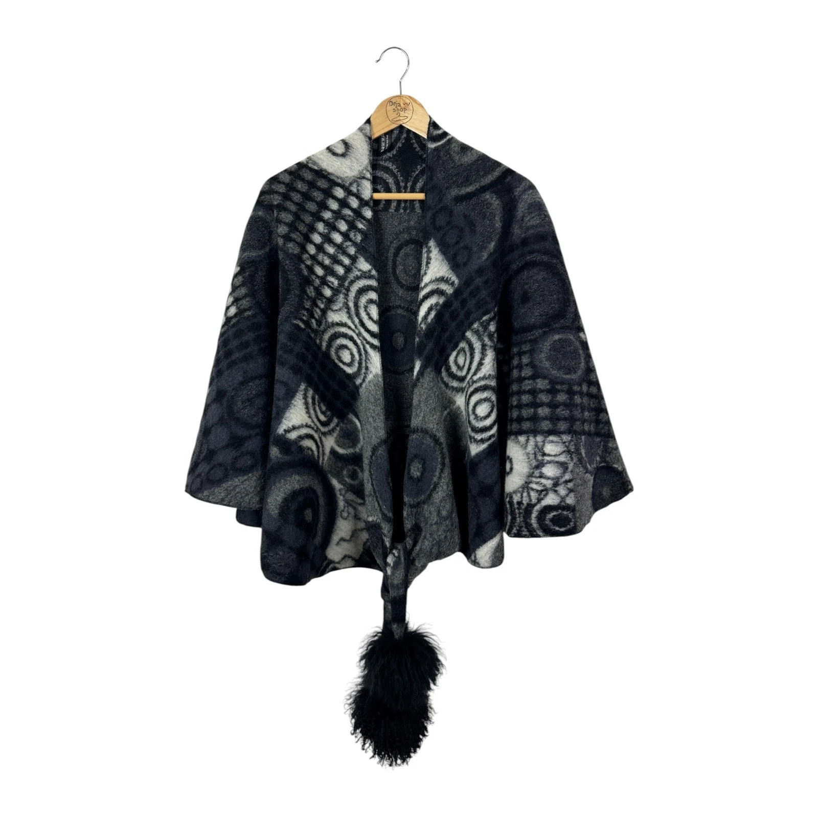 Annikki Karvinen Poncho Womens OS Wool Grey Handmade Wrap Cape