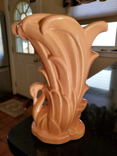 Vintage McCoy Art Pottery Swan In Reeds Pink Peach Vase Planter Pot MCM