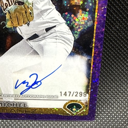2025 Topps Chrome Michel Otanez Purple Speckle Auto /299 Rookie - Bild 2 von 3