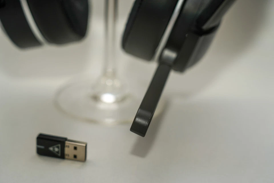 Gaming Headset/Over-ear  Kopfhörer Turtle Beach Stealth 700 Gen.2 - PS4/PS5 - Bild 4 von 4