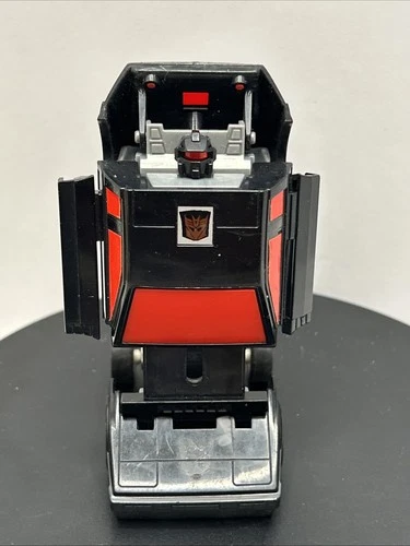 Runabout 100% Incomplete Vintage 1986 G1 Transformers Hasbro Action Figure