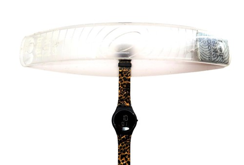Swatch Watch Unisex Adults TIME FOR TAUPE BIG BOLD SB03C100 Beige