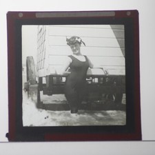 MAGIC LANTERN SLIDE VICTORIAN BATHER SWIMMING IN SEA WITH CHANGING HUT