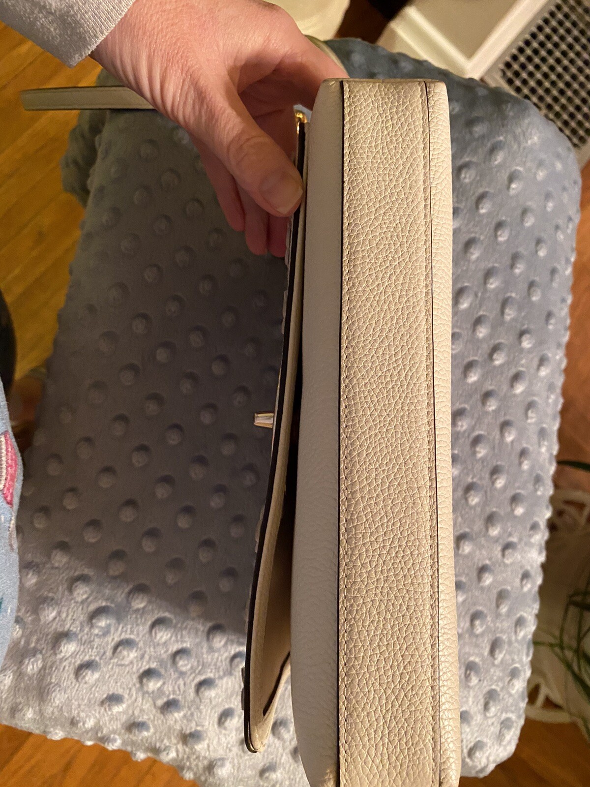 Original Coach Off White Leather Crossbody Gem