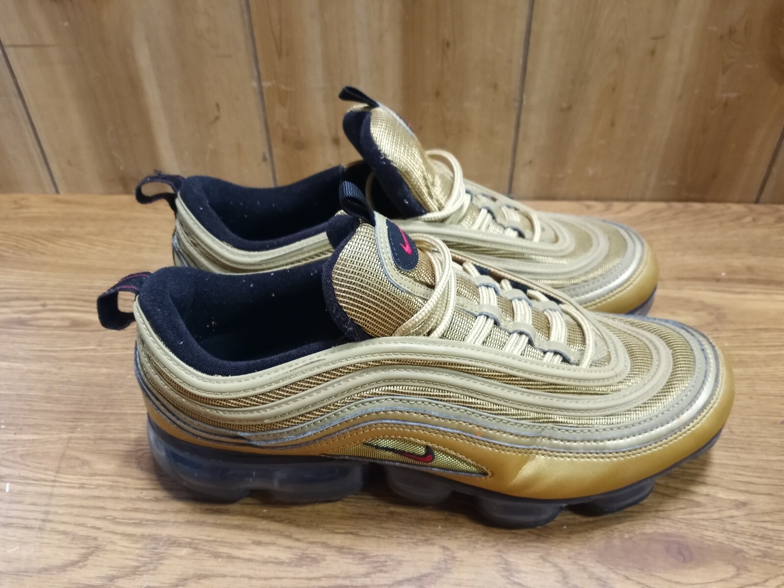 97 gold vapormax