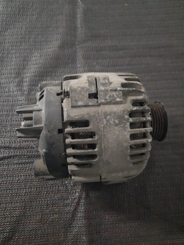 S:7797660 A101 BMW Lichtmaschine X3 X5 TG15C064 Valeo