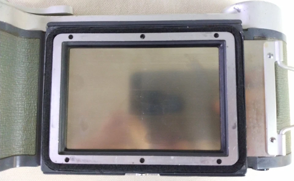 Mamiya Super 23 With Grip, Mamiya-Sekor 100/f2.8 - 6x9 Film Back, Tested - Image 4 of 4