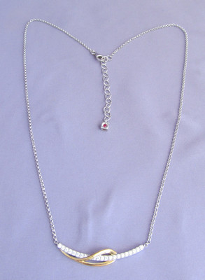 VINTAGE ELLE STERLING TWO TONE RUBY RHINESTONE PENDANTADJUSTABLE COLLAR NECKLACE