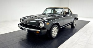 1982 Fiat Spyder 2000 Convertible