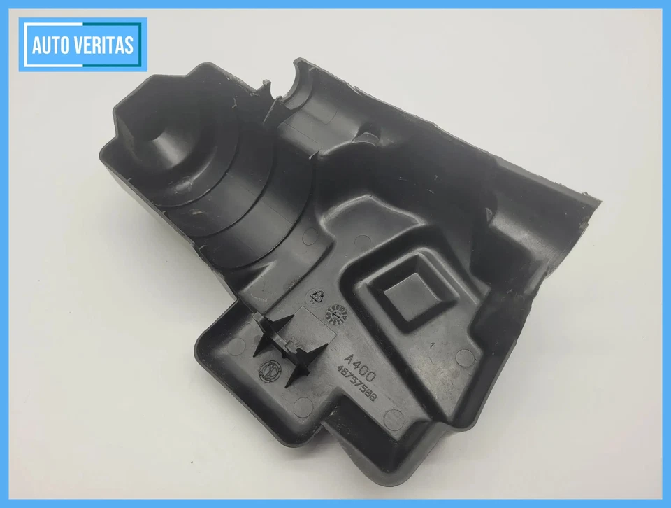 Original Fiat Punto (188) cover wiper motor aperture 46757588 - Image 3 of 4