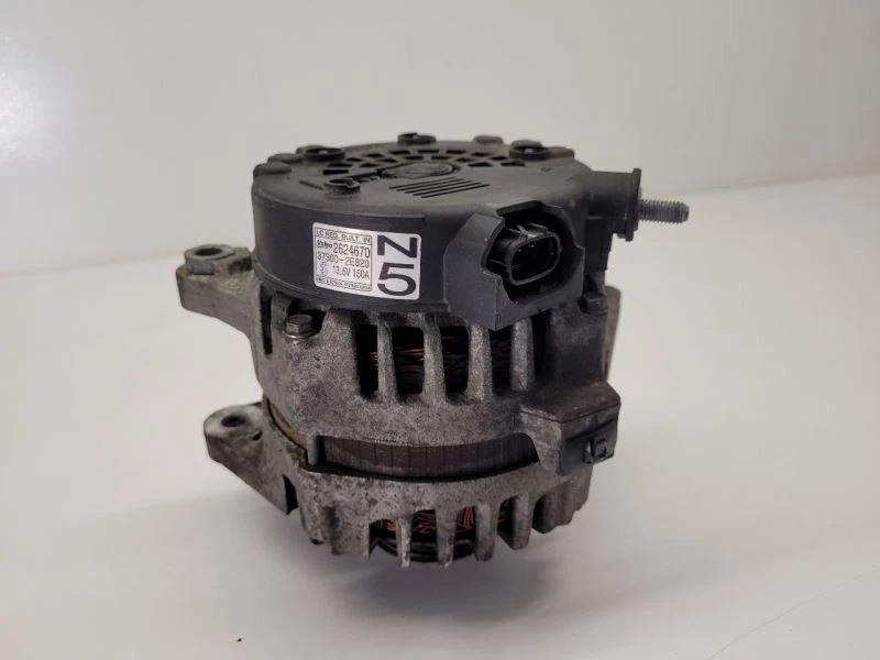 Alternador 150 amperios Hyundai Tucson 2016-2021 373002E820      Foto 4 de 4