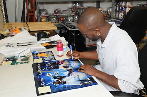 Tony Gwynn & Jr. Signed Limited Edition #/119 Padres 16x20 Photo PSA/DNA COA - Image 4 of 4