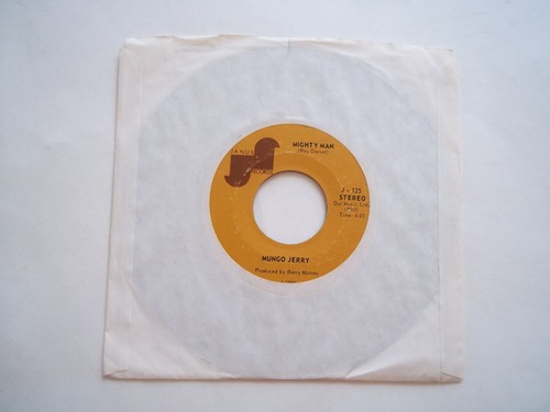 MUNGO JERRY - In The Summertime / Mighty Man - 45 RPM 7" Record 1970 JANUS - Picture 2 of 6