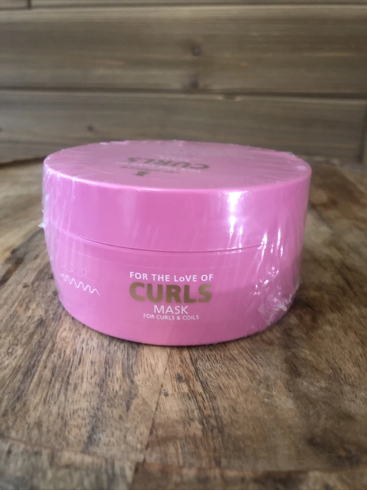 Máscara para rizos y bobinas Lee Stafford 6,7 fl oz Foto 4 de 4