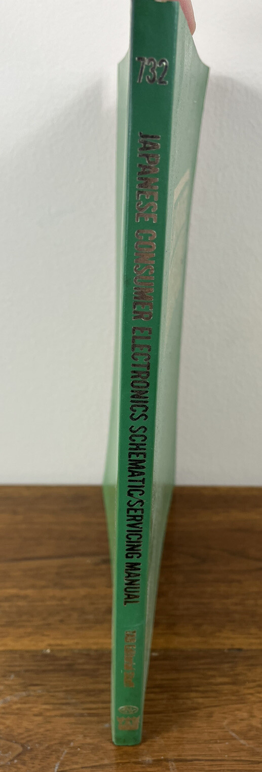 Japanese Consumer Electronics Schematic/Servicing Manual 1974 1st Ed 