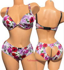 Victorias Secret Set Bombshell Plunge Bra 32C  Cheeky Panty Medium Multicolor