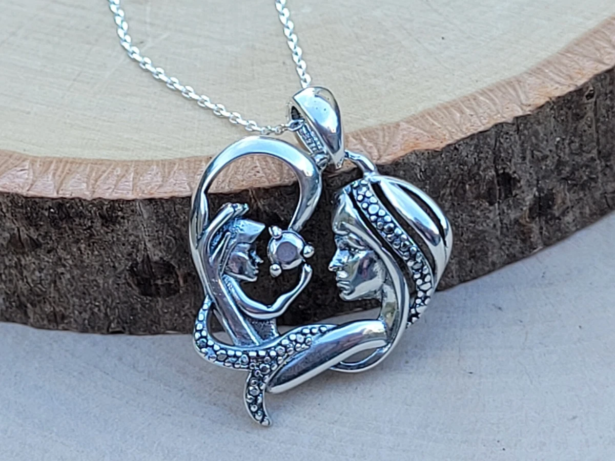 925 Sterling Silver Mother Child Pendant With 18