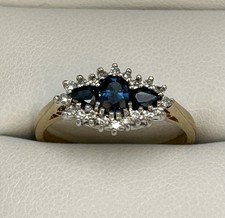 Schöner Ring 9 kt Gold, Saphir & Diamant. Größe Q.  2,79 Gramm. London 1996