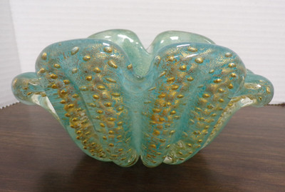 Murano Italian Seafoam Green Ribbed Vase with Gold Flecks and Bubbles Gorgeous!!