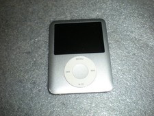 Apple iPod Nano 3rd Generation A1236 - Silver - 8GB ASIS READ DESCRIPTION