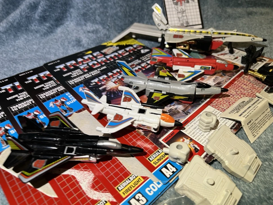 Vintage Lot G1 Transformers SUPERION AERIALBOTS Hasbro Complete Great Condition - Image 2 of 4