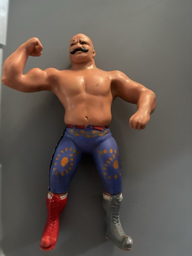 IRON SHEIK WRESTLING SUPERSTARS LJN ACTION FIGURE ...