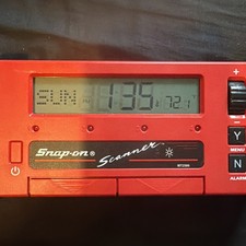 MT2500 Digital Alarm Clock Red Brick Snap-On