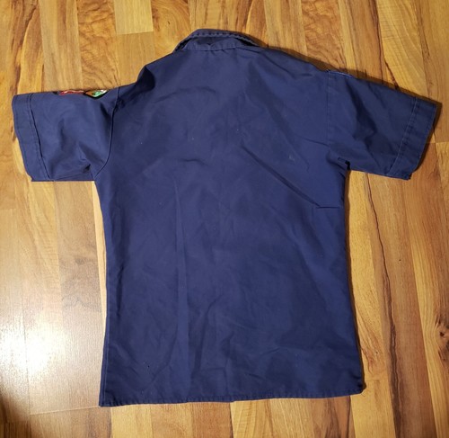 BOY SCOUTS OF AMERICA OFFICIAL YOUTH BLUE SHIRT SIZE MEDIUM- PRE-OWNED - Bild 2 von 5