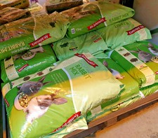 SUPREME RABBIT MIX 900g, 2.25kg or 15kg : Mr Johnsons Bunny Food Mix Animal Feed