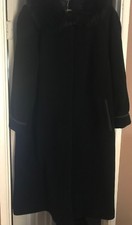 Terra Moda Black Wool Coat W Real Fur Collar - Fabulous Size L