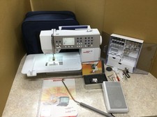 Bernina Aurora 430 Computerized Sewing Machin...